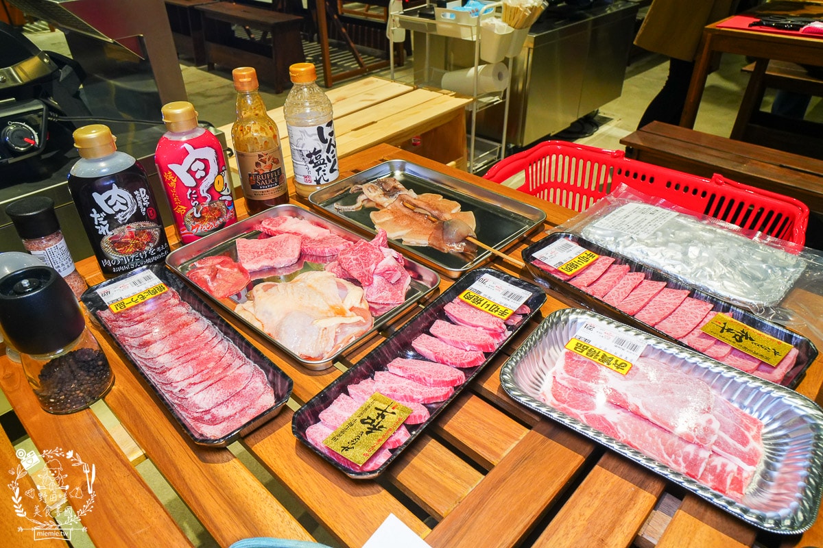 全台獨家來自東京的BBQ「JAPAN燒烤」就在高雄全新開幕的新濱町海廚房！頂級食材現烤現吃！