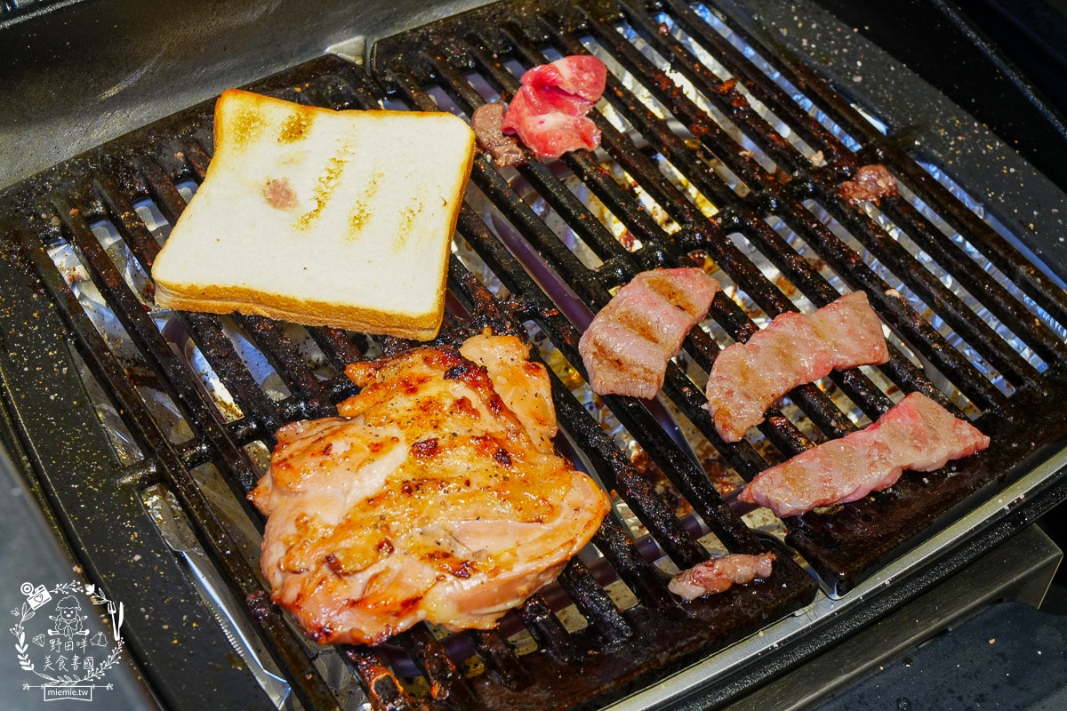 全台獨家來自東京的BBQ「JAPAN燒烤」就在高雄全新開幕的新濱町海廚房！頂級食材現烤現吃！