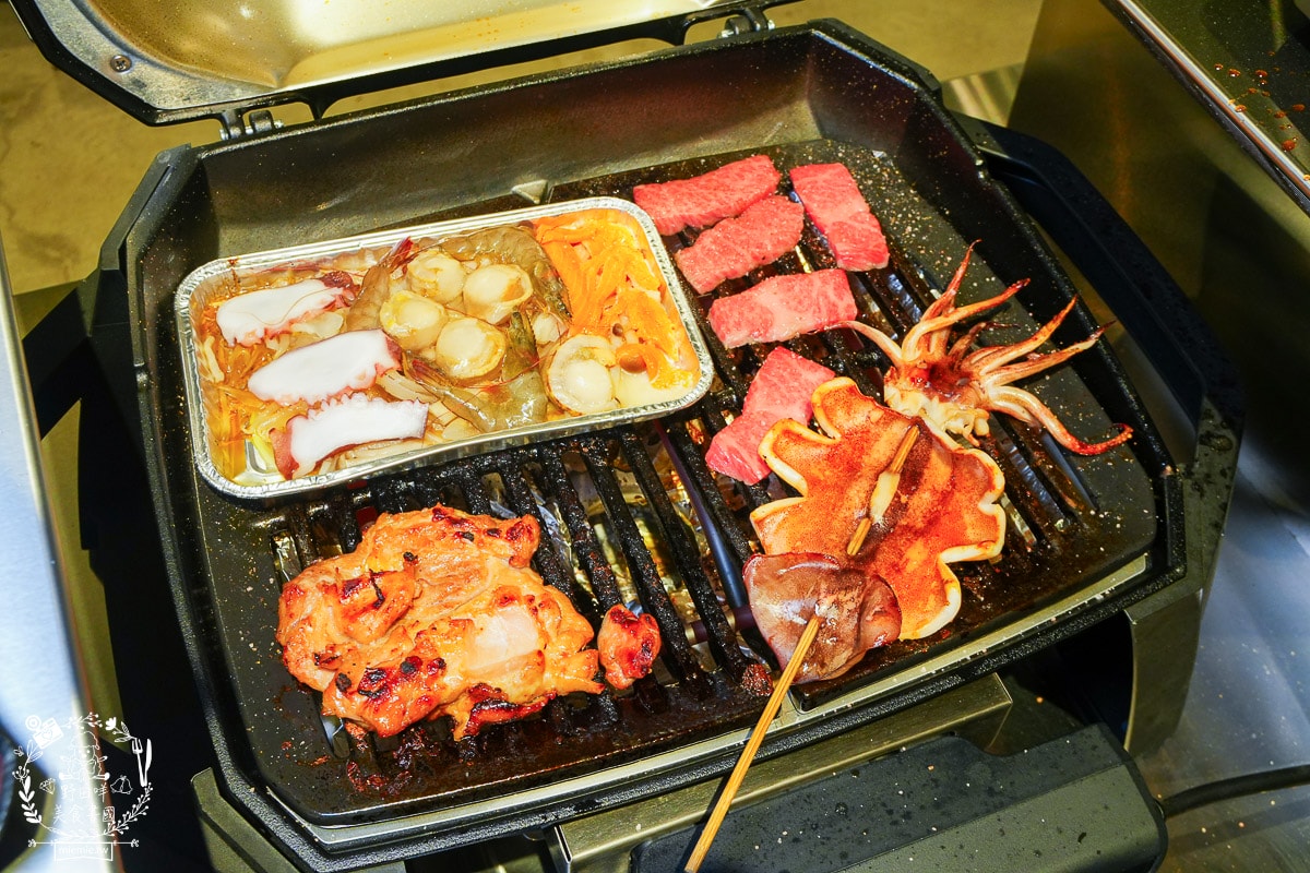 全台獨家來自東京的BBQ「JAPAN燒烤」就在高雄全新開幕的新濱町海廚房！頂級食材現烤現吃！