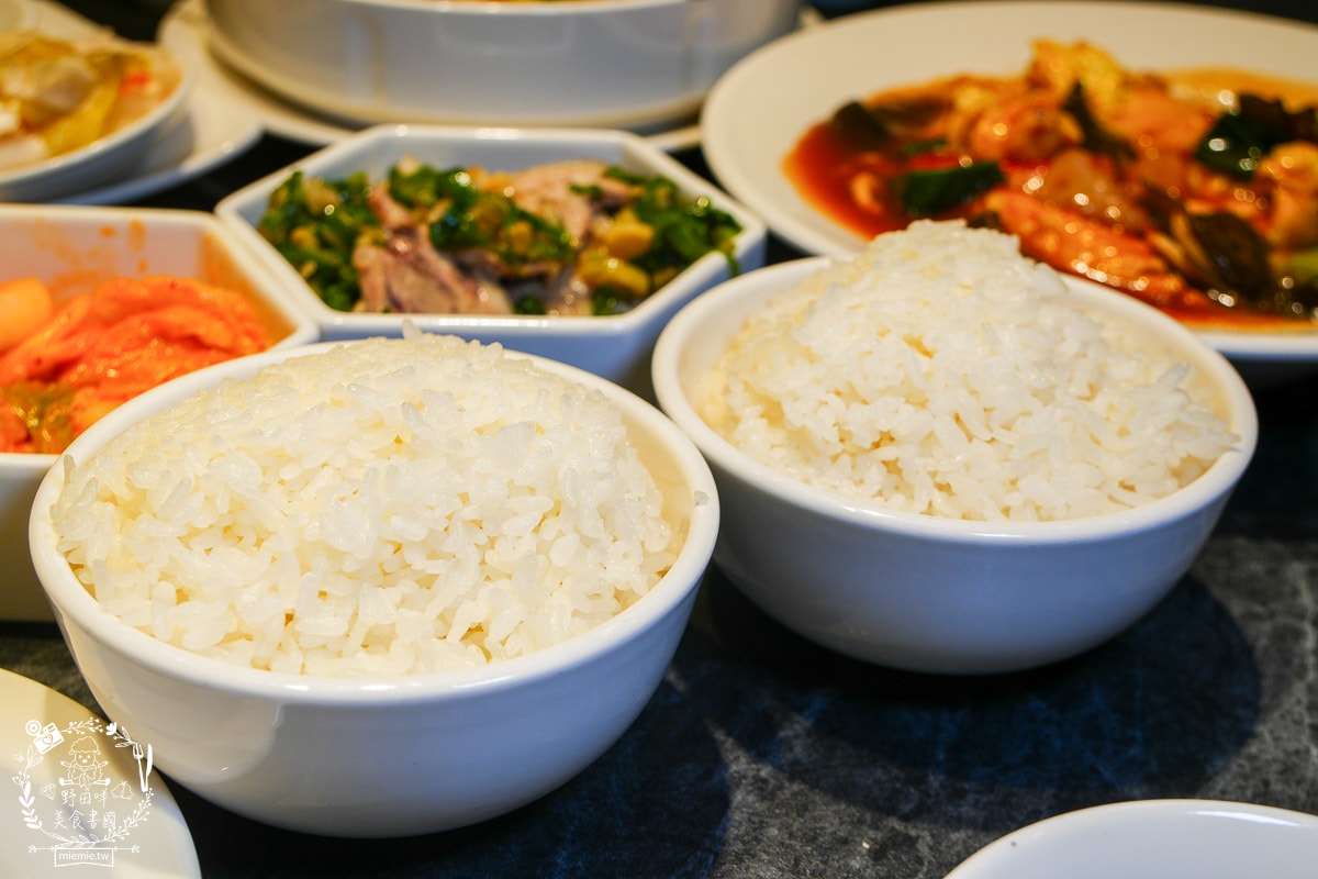 高雄白玉樓經典台菜|台灣四大酒樓經典菜夢時代就能吃到囉！一個人也能爽爽吃台菜？！