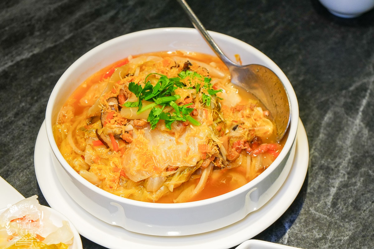 高雄白玉樓經典台菜|台灣四大酒樓經典菜夢時代就能吃到囉！一個人也能爽爽吃台菜？！