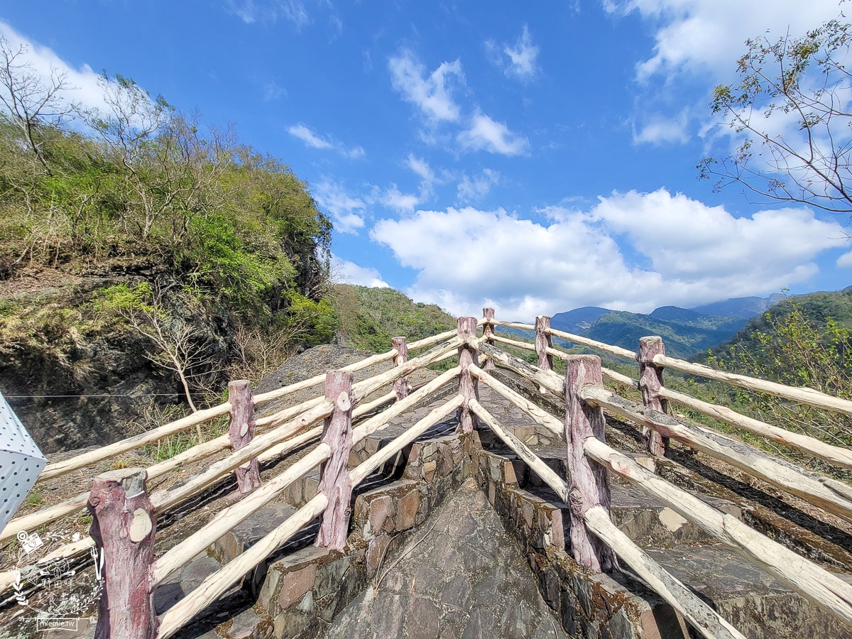 2025高雄那瑪夏賞螢季3/21-4/27搶先開跑!!螢火蟲密度最高的地方，黑翅螢、大端黑螢等15種以上螢火蟲!高雄螢火蟲推薦!