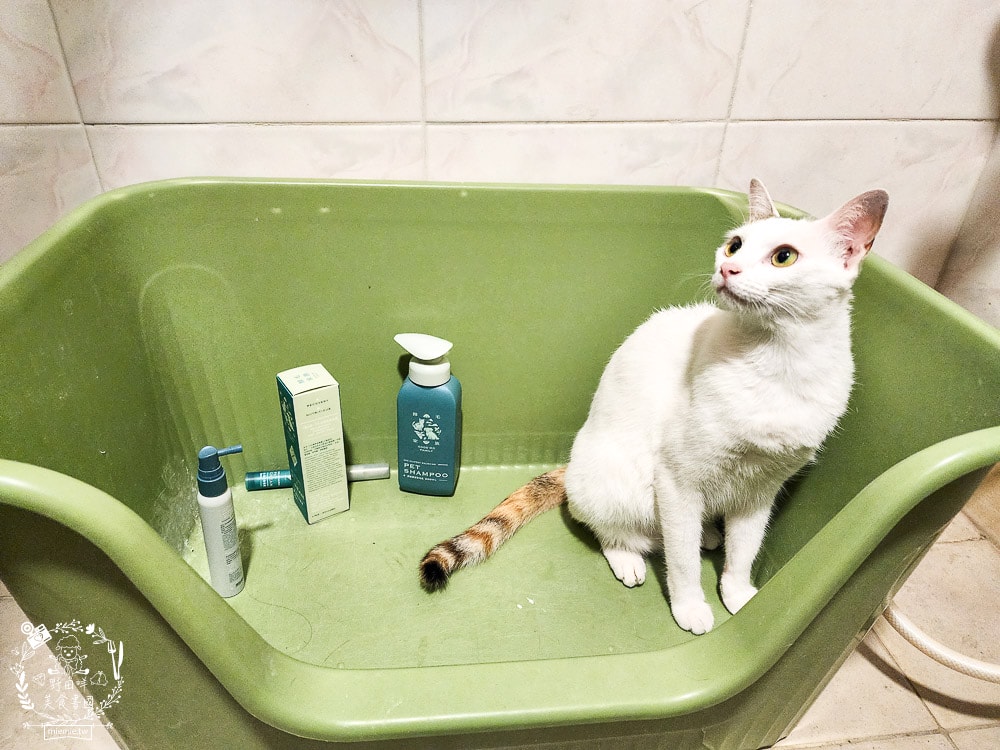 GoodMoFamily歸毛家族-寵物肌膚救星-舒敏保濕洗毛乳+護膚噴液+精萃營養霜|寵物肌膚問題的法寶