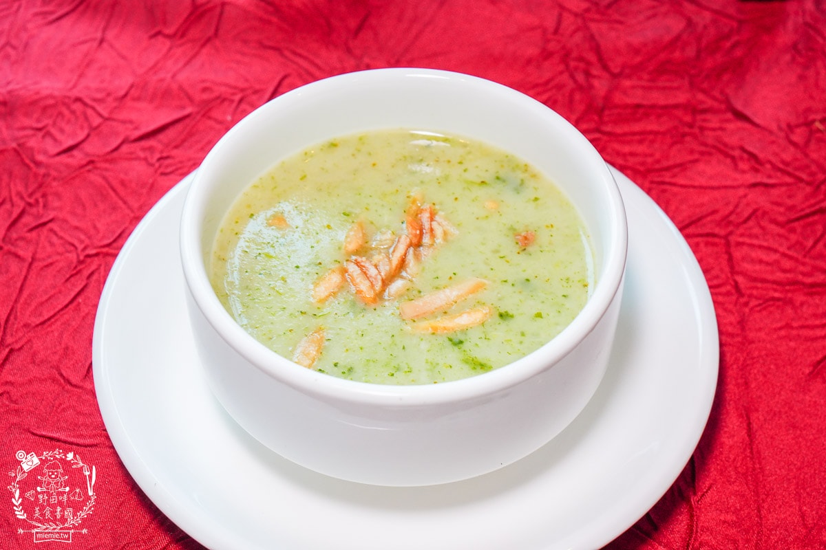 麗星郵輪探索星號免費餐廳與付費餐廳排隊攻略!露台房也能免費吃付費餐廳?號稱舌尖上的郵輪果真名副其實! - 第15張圖 麗星郵輪探索星號免費餐廳與付費餐廳排隊攻略!露台房也能免費吃付費餐廳?號稱舌尖上的郵輪果真名副其實!