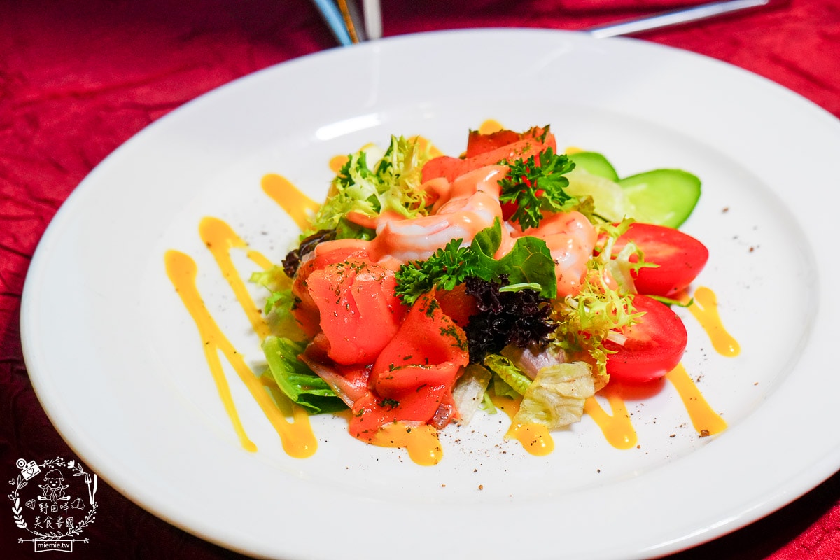 麗星郵輪探索星號免費餐廳與付費餐廳排隊攻略!露台房也能免費吃付費餐廳?號稱舌尖上的郵輪果真名副其實! - 第23張圖 麗星郵輪探索星號免費餐廳與付費餐廳排隊攻略!露台房也能免費吃付費餐廳?號稱舌尖上的郵輪果真名副其實!