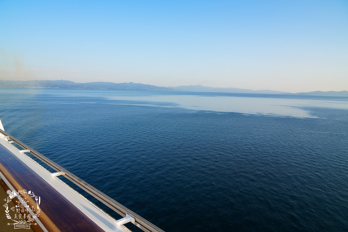 麗星郵輪探索星號免費餐廳與付費餐廳排隊攻略！露台房也能免費吃付費餐廳？號稱舌尖上的郵輪果真名副其實！