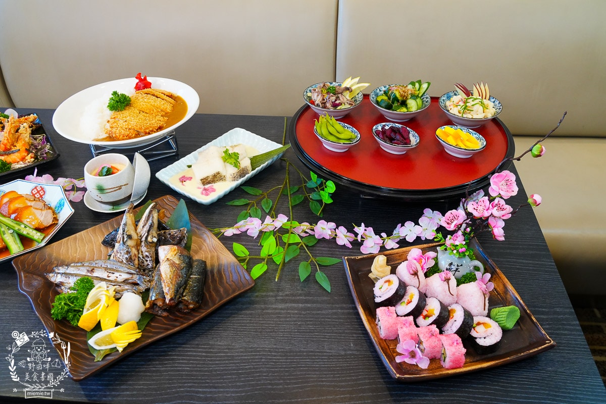 麗星郵輪探索星號免費餐廳與付費餐廳排隊攻略!露台房也能免費吃付費餐廳?號稱舌尖上的郵輪果真名副其實! - 第74張圖 麗星郵輪探索星號免費餐廳與付費餐廳排隊攻略!露台房也能免費吃付費餐廳?號稱舌尖上的郵輪果真名副其實!