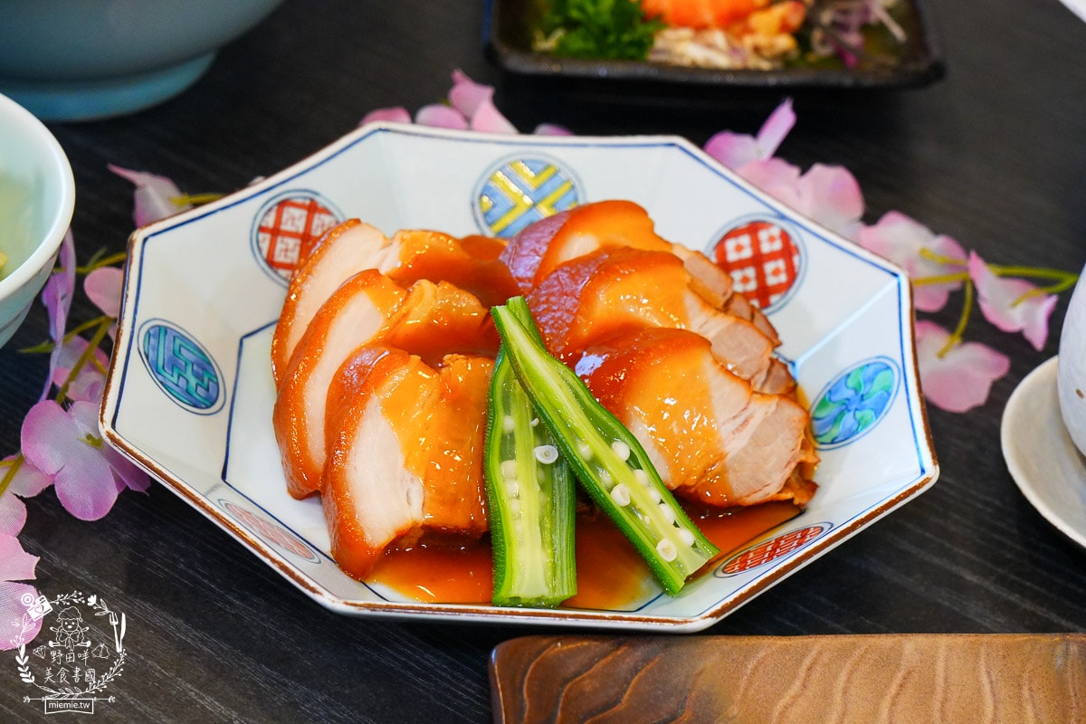 麗星郵輪探索星號免費餐廳與付費餐廳排隊攻略!露台房也能免費吃付費餐廳?號稱舌尖上的郵輪果真名副其實! - 第79張圖 麗星郵輪探索星號免費餐廳與付費餐廳排隊攻略!露台房也能免費吃付費餐廳?號稱舌尖上的郵輪果真名副其實!