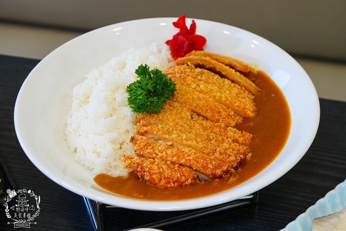 麗星郵輪探索星號免費餐廳與付費餐廳排隊攻略!露台房也能免費吃付費餐廳?號稱舌尖上的郵輪果真名副其實! - 第84張圖 麗星郵輪探索星號免費餐廳與付費餐廳排隊攻略!露台房也能免費吃付費餐廳?號稱舌尖上的郵輪果真名副其實!