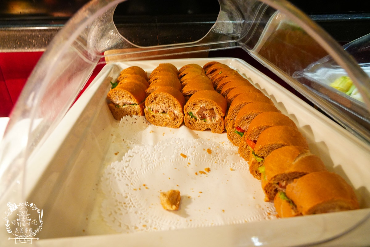 麗星郵輪探索星號免費餐廳與付費餐廳排隊攻略!露台房也能免費吃付費餐廳?號稱舌尖上的郵輪果真名副其實! - 第6張圖 麗星郵輪探索星號免費餐廳與付費餐廳排隊攻略!露台房也能免費吃付費餐廳?號稱舌尖上的郵輪果真名副其實!