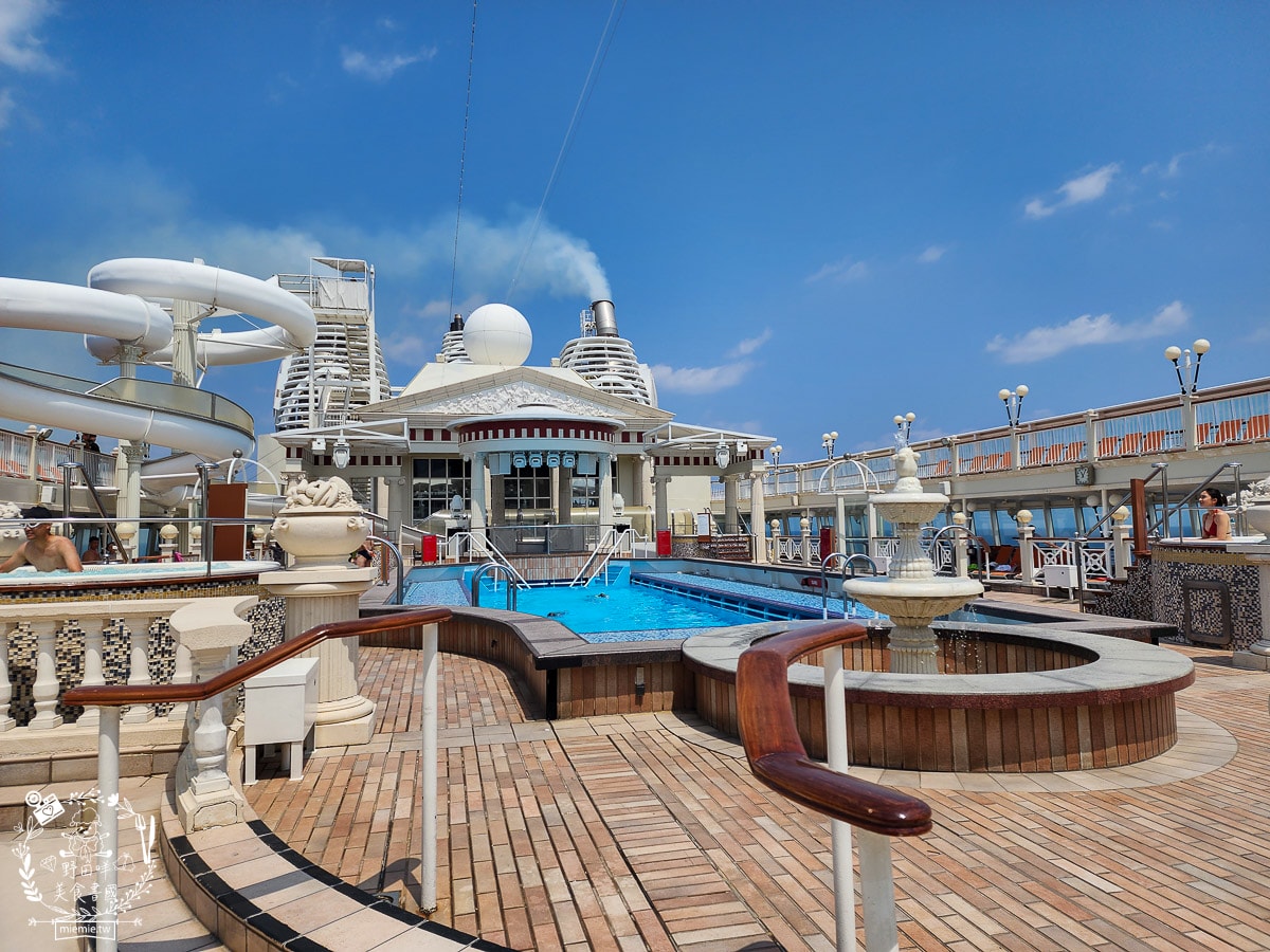 台灣郵輪推薦[麗星郵輪探索星號]三間免費餐廳怎麼吃？陸地行程必買攻略！郵輪價格與網路購買！