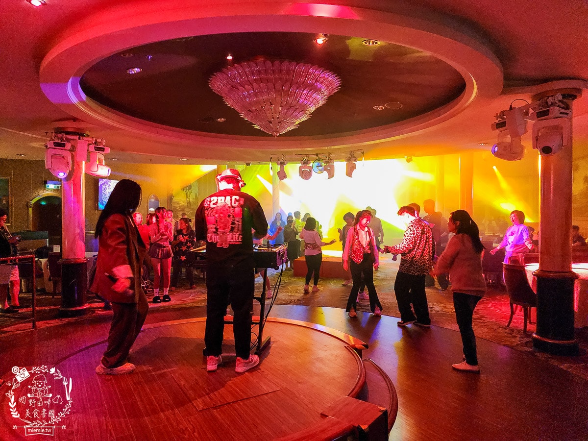 台灣郵輪推薦[麗星郵輪探索星號]三間免費餐廳怎麼吃？陸地行程必買攻略！郵輪價格與網路購買！