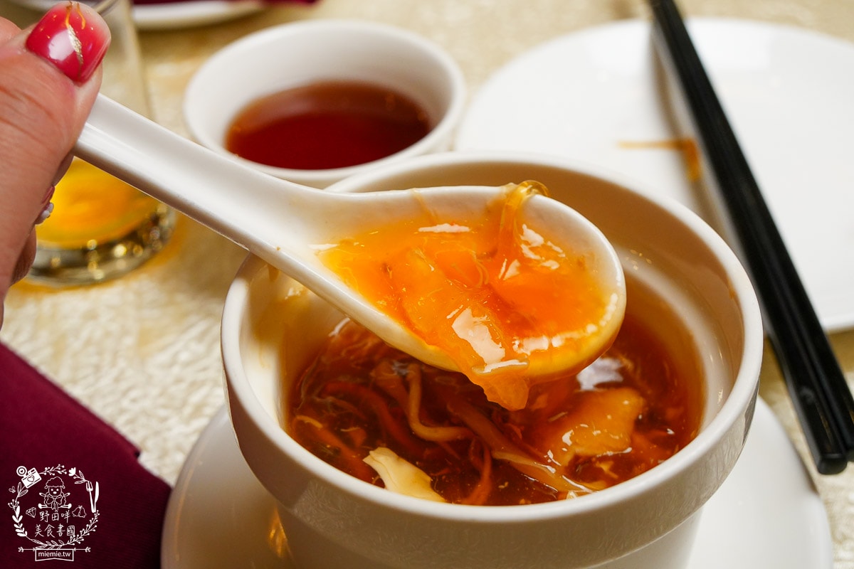 麗星郵輪探索星號免費餐廳與付費餐廳排隊攻略!露台房也能免費吃付費餐廳?號稱舌尖上的郵輪果真名副其實! - 第37張圖 麗星郵輪探索星號免費餐廳與付費餐廳排隊攻略!露台房也能免費吃付費餐廳?號稱舌尖上的郵輪果真名副其實!