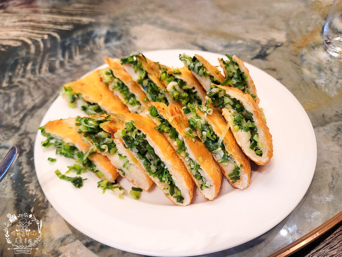 福華大飯店江南春烤鴨套餐桌菜料理|一萬六的桌菜料理開箱品嚐！經典江浙菜+脆皮烤鴨人氣必點！