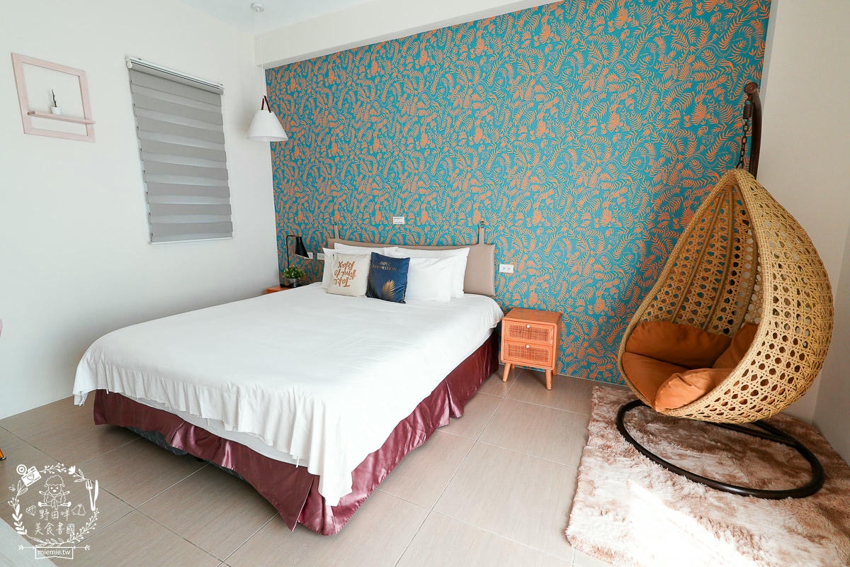 禾旅宿Ho Hostel 墾丁夢幻島｜恆春色彩斑斕的繽紛民宿！豪華陽台房還有夢幻玻璃球可以賞星光？