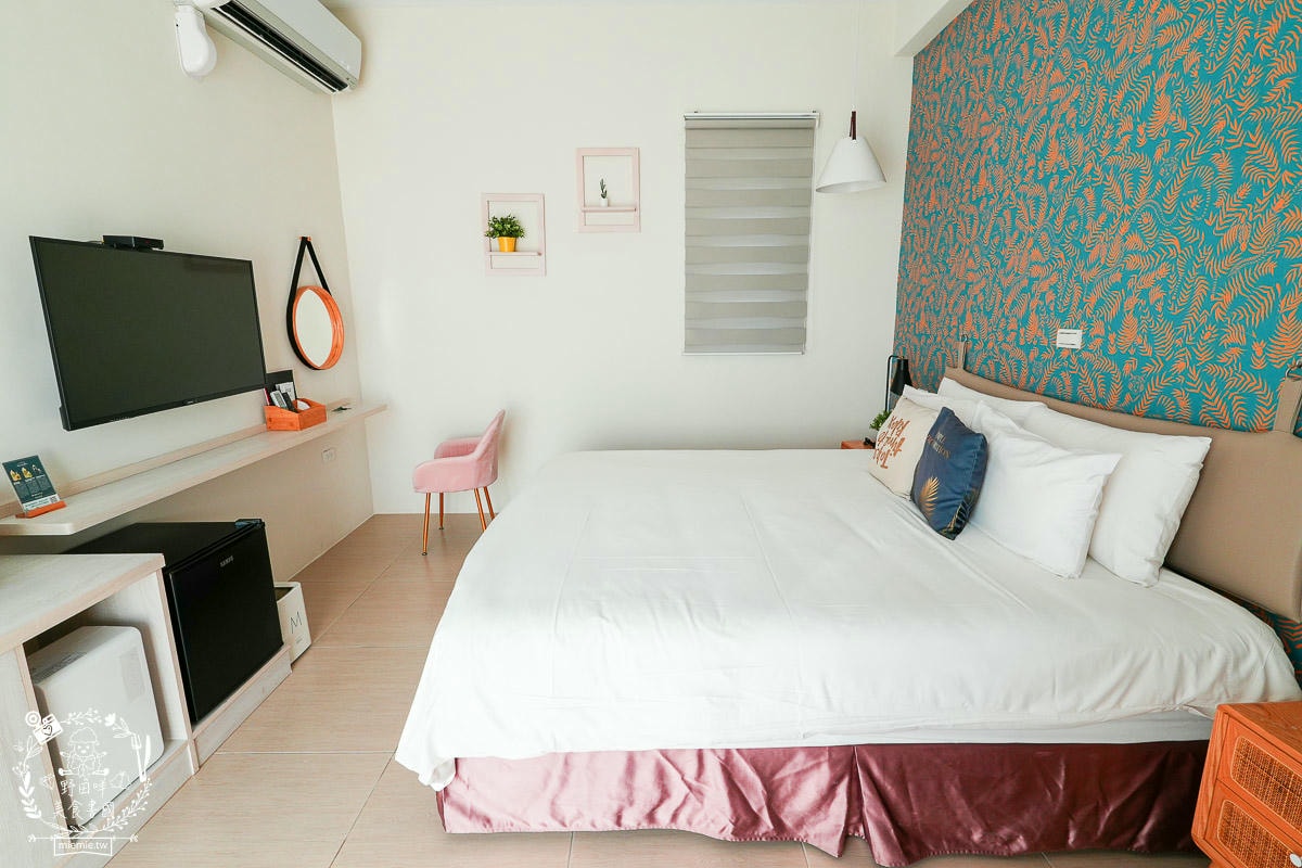 禾旅宿Ho Hostel 墾丁夢幻島｜恆春色彩斑斕的繽紛民宿！豪華陽台房還有夢幻玻璃球可以賞星光？
