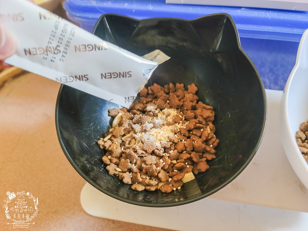 信元發育寶貓用鮮嫩三品與餉味舞食低敏無麩質凍乾(牛/鴨/雞)貓糧|適口性極佳的凍乾貓糧