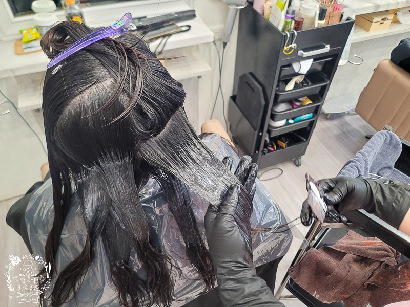 高雄美髮推薦RAM美髮沙龍達菲設計師｜被超多人稱讚的浪漫層次波紋捲與楓糖班比色