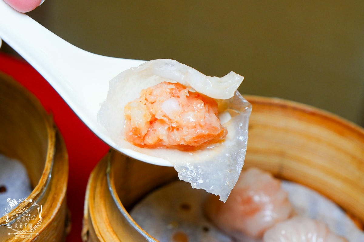 高雄港式點心推薦[地糖仔]高雄市長花媽回訪超多次的港式茶飲！平假日都座無虛席的港點名店！