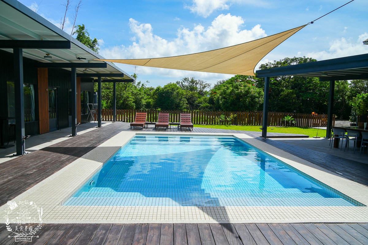 森深小苑 墾丁villa｜坐擁寬敞泳池與森林氣息場地的墾丁villa包棟民宿！還能歡唱KTV與輕鬆烤肉