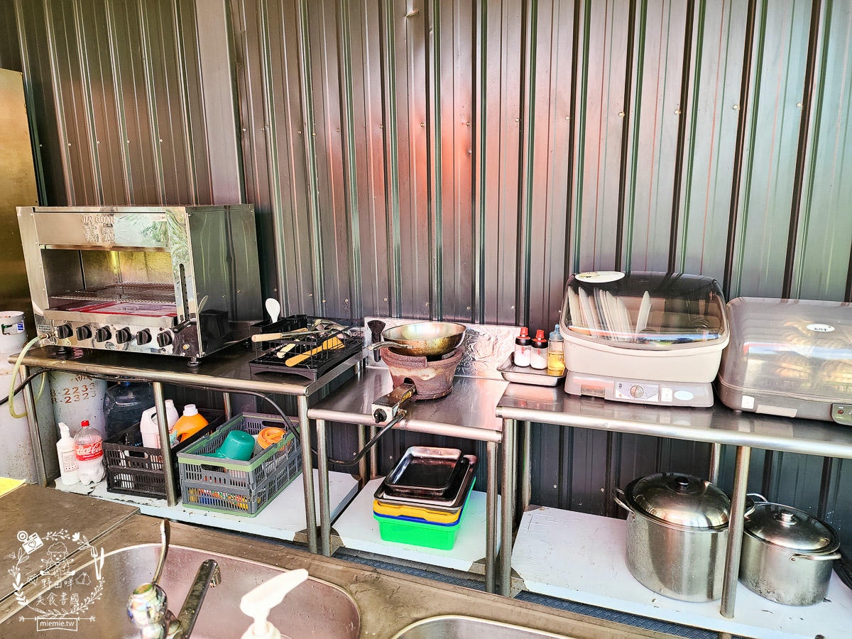 森深小苑 墾丁villa｜坐擁寬敞泳池與森林氣息場地的墾丁villa包棟民宿！還能歡唱KTV與輕鬆烤肉