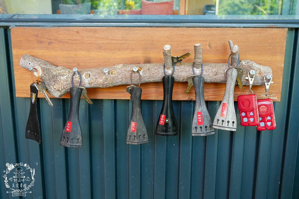 森深小苑 墾丁villa｜坐擁寬敞泳池與森林氣息場地的墾丁villa包棟民宿！還能歡唱KTV與輕鬆烤肉