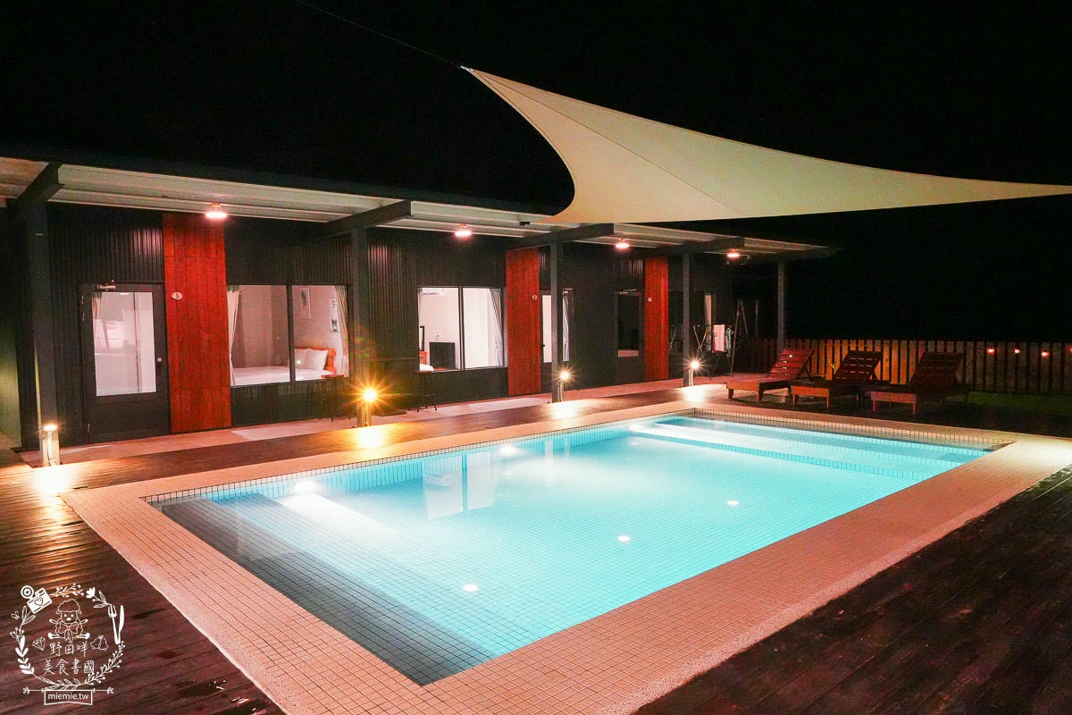 森深小苑 墾丁villa｜坐擁寬敞泳池與森林氣息場地的墾丁villa包棟民宿！還能歡唱KTV與輕鬆烤肉
