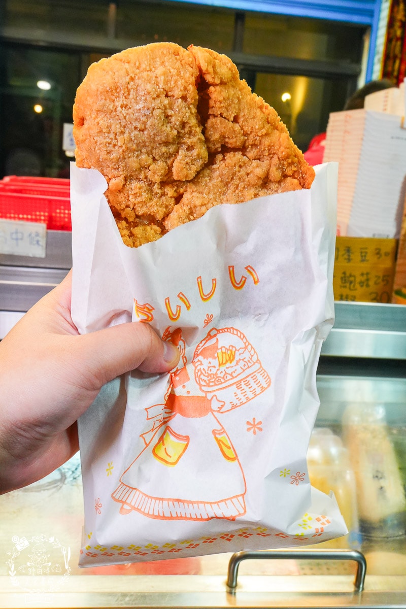 雄喝呷鹹酥鷄|高雄隱藏在鼎中路的超有料鹽酥雞！滿額送可口可樂或原萃！三民鹹酥雞推薦！