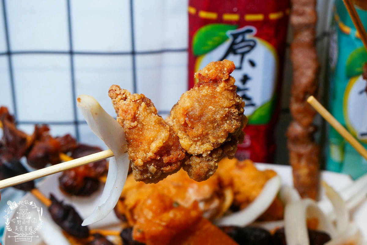 雄喝呷鹹酥鷄|高雄隱藏在鼎中路的超有料鹽酥雞！滿額送可口可樂或原萃！三民鹹酥雞推薦！