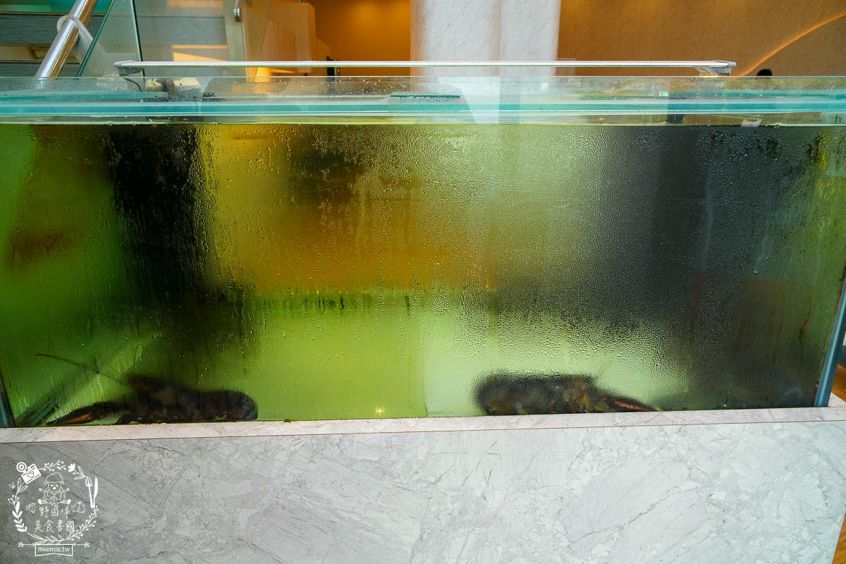 宜蘭慶生聚餐首選|明水然・樂-宜蘭礁溪店(田園景觀店)2400與1600元無菜單鐵板料理驚艷開箱！日本A5和牛菲力大推！