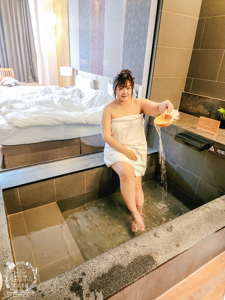 長榮鳳凰酒店(礁溪)一泊二食開箱｜礁溪超強的溫泉飯店！桂冠自助餐松葉蟹腳吃到飽！鳳凰飴號下午茶甜點跟酒品無限供應！