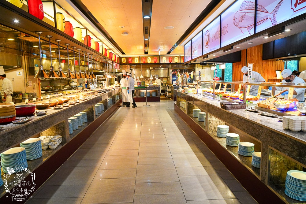 長榮鳳凰酒店(礁溪)桂冠自助餐廳吃到飽｜全鴨宴鳳凰烤鴨6吃到飽 、松葉蟹腳吃到飽、現煎美國牛等破百品項吃到飽