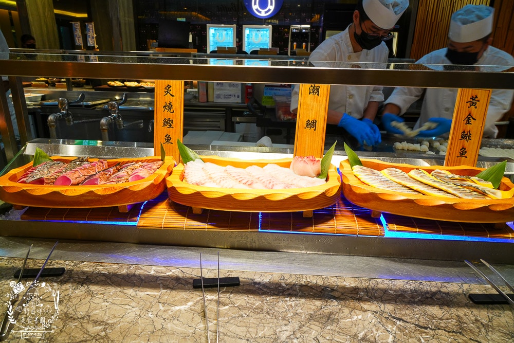 長榮鳳凰酒店(礁溪)桂冠自助餐廳吃到飽｜全鴨宴鳳凰烤鴨6吃到飽 、松葉蟹腳吃到飽、現煎美國牛等破百品項吃到飽