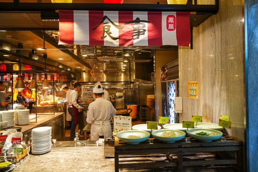長榮鳳凰酒店(礁溪)桂冠自助餐廳吃到飽｜全鴨宴鳳凰烤鴨6吃到飽 、松葉蟹腳吃到飽、現煎美國牛等破百品項吃到飽
