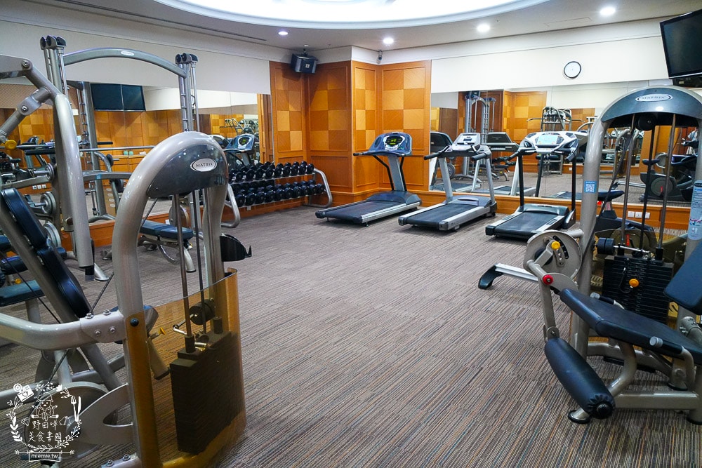 長榮鳳凰酒店(礁溪)一泊二食開箱|礁溪超強的溫泉飯店!桂冠自助餐松葉蟹腳吃到飽!鳳凰飴號下午茶甜點跟酒品無限供應! - 第44張圖