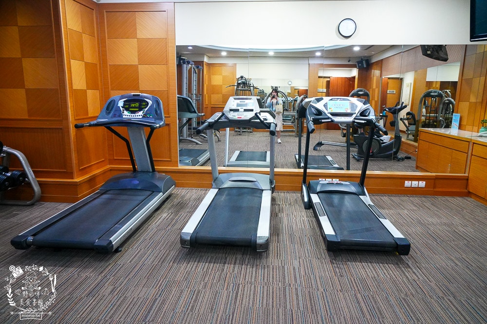 長榮鳳凰酒店(礁溪)一泊二食開箱|礁溪超強的溫泉飯店!桂冠自助餐松葉蟹腳吃到飽!鳳凰飴號下午茶甜點跟酒品無限供應! - 第45張圖