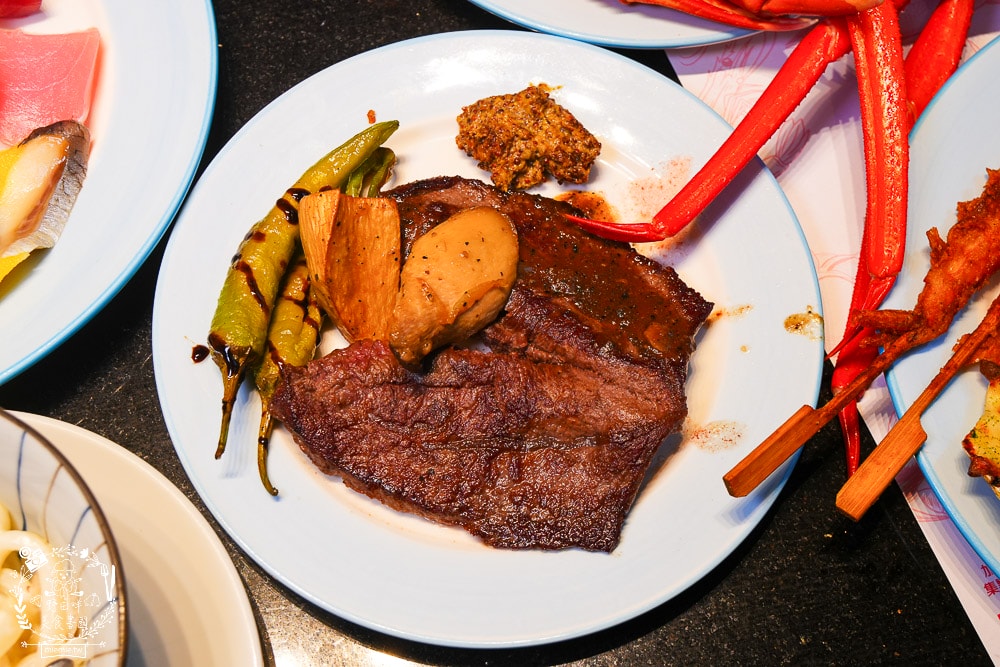 長榮鳳凰酒店(礁溪)桂冠自助餐廳吃到飽|全鴨宴鳳凰烤鴨6吃到飽 、松葉蟹腳吃到飽、現煎美國牛等破百品項吃到飽 - 第70張圖