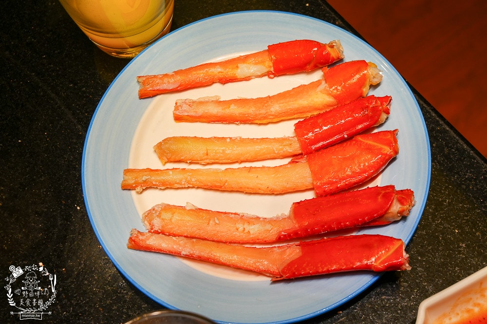 長榮鳳凰酒店(礁溪)桂冠自助餐廳吃到飽|全鴨宴鳳凰烤鴨6吃到飽 、松葉蟹腳吃到飽、現煎美國牛等破百品項吃到飽 - 第65張圖