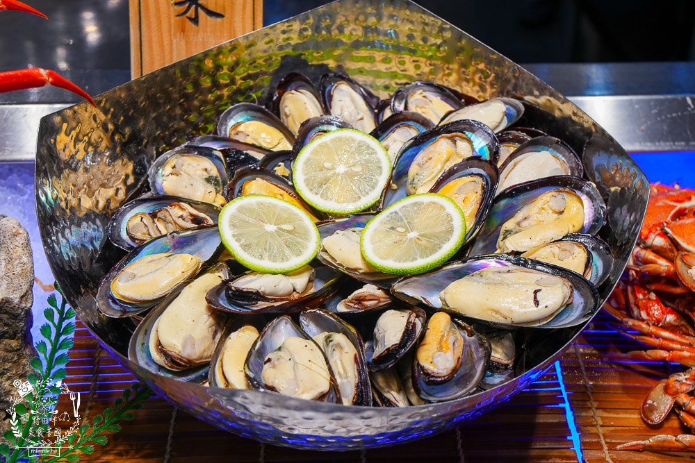 長榮鳳凰酒店(礁溪)桂冠自助餐廳吃到飽|全鴨宴鳳凰烤鴨6吃到飽 、松葉蟹腳吃到飽、現煎美國牛等破百品項吃到飽 - 第11張圖