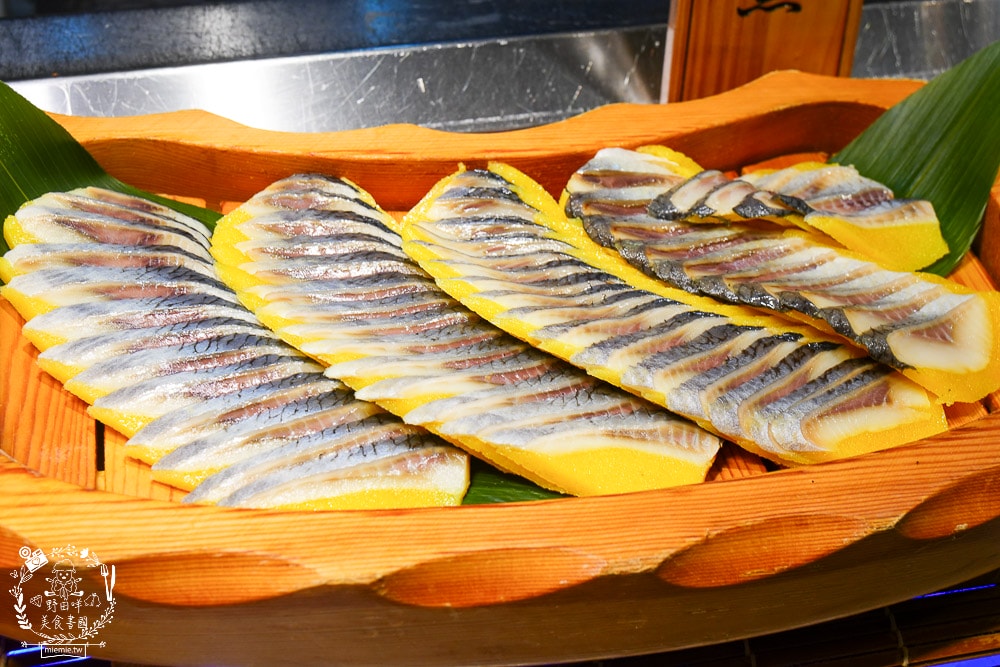 長榮鳳凰酒店(礁溪)桂冠自助餐廳吃到飽|全鴨宴鳳凰烤鴨6吃到飽 、松葉蟹腳吃到飽、現煎美國牛等破百品項吃到飽 - 第16張圖