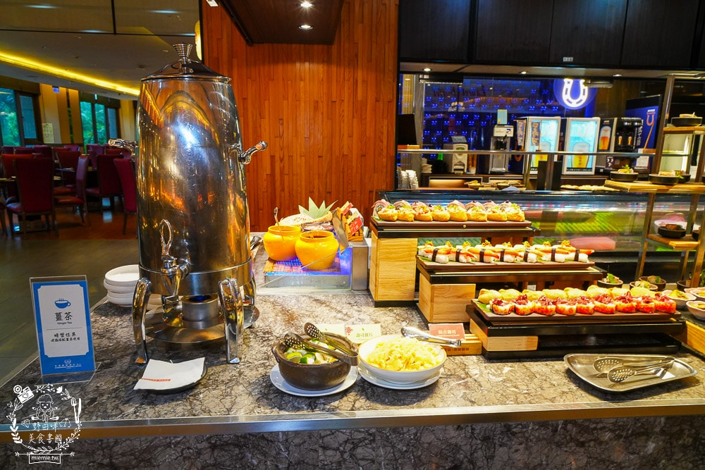 長榮鳳凰酒店(礁溪)桂冠自助餐廳吃到飽|全鴨宴鳳凰烤鴨6吃到飽 、松葉蟹腳吃到飽、現煎美國牛等破百品項吃到飽 - 第34張圖