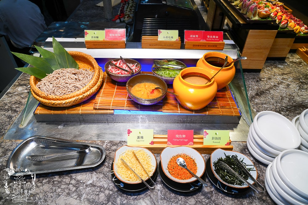 長榮鳳凰酒店(礁溪)桂冠自助餐廳吃到飽|全鴨宴鳳凰烤鴨6吃到飽 、松葉蟹腳吃到飽、現煎美國牛等破百品項吃到飽 - 第35張圖