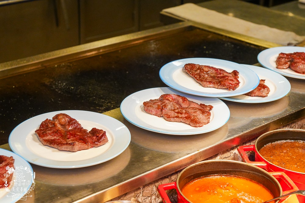 長榮鳳凰酒店(礁溪)桂冠自助餐廳吃到飽|全鴨宴鳳凰烤鴨6吃到飽 、松葉蟹腳吃到飽、現煎美國牛等破百品項吃到飽 - 第29張圖