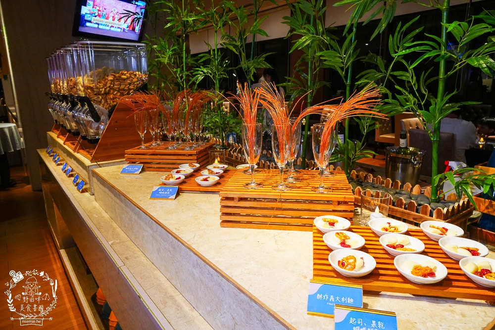 長榮鳳凰酒店(礁溪)鳳凰飴號 | 邀請制行政酒廊下午茶飲品調酒無限供應!凡符合獲邀入席資格之房客即可免費入座鳳凰飴號享用輕食、咖啡、調酒。 - 第28張圖