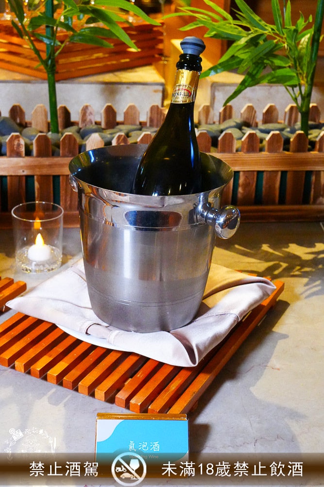 長榮鳳凰酒店(礁溪)鳳凰飴號 | 邀請制行政酒廊下午茶飲品調酒無限供應!凡符合獲邀入席資格之房客即可免費入座鳳凰飴號享用輕食、咖啡、調酒。 - 第35張圖