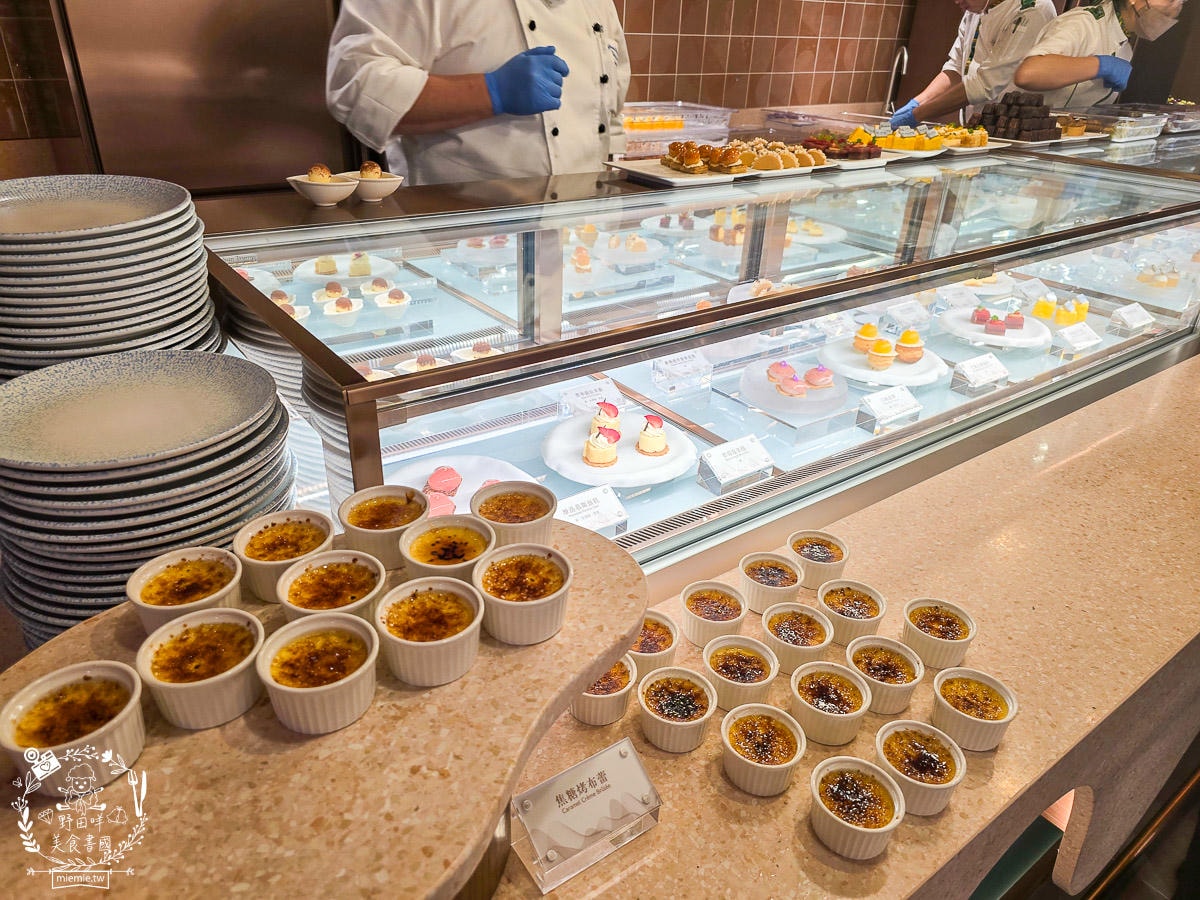 全台最難訂位自助餐廳|島語高雄自助餐吃到飽|松葉蟹、生蠔、鮭魚卵、干貝海膽、宜蘭烤鴨等200品項無限吃到飽! - 第51張圖 全台最難訂位自助餐廳|島語高雄自助餐吃到飽|松葉蟹、生蠔、鮭魚卵、干貝海膽、宜蘭烤鴨等200品項無限吃到飽!