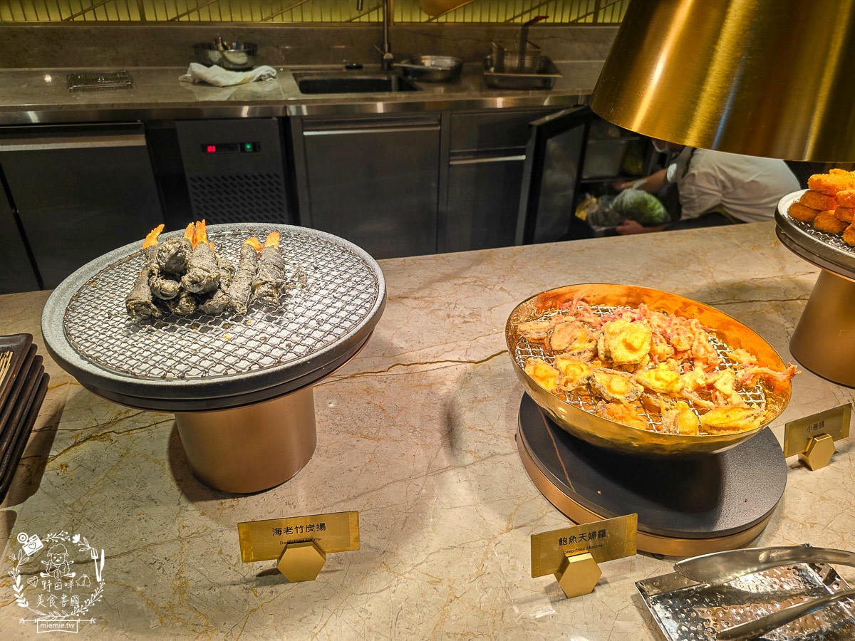 全台最難訂位自助餐廳|島語高雄自助餐吃到飽|松葉蟹、生蠔、鮭魚卵、干貝海膽、宜蘭烤鴨等200品項無限吃到飽! - 第43張圖 全台最難訂位自助餐廳|島語高雄自助餐吃到飽|松葉蟹、生蠔、鮭魚卵、干貝海膽、宜蘭烤鴨等200品項無限吃到飽!