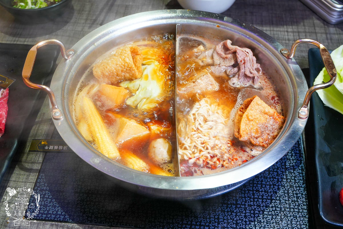 高雄[鍋道一號高雄鳳山店]平日只要199元超狂自助吧超過40種品項爽爽吃到飽？CP值超高的鳳山火鍋店！