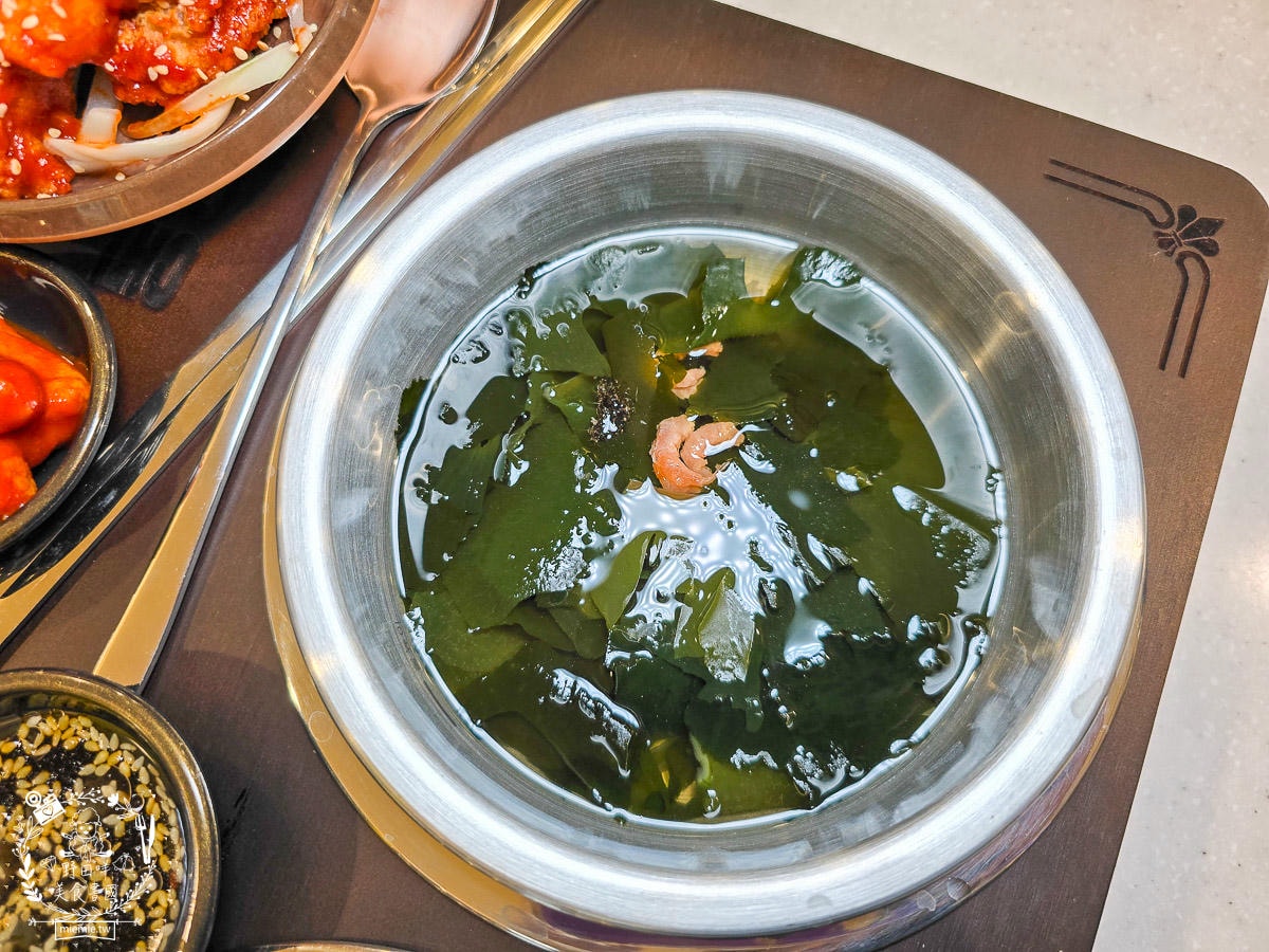高雄[三色三味삼색삼미]台灣首間韓國首爾連鎖釜飯豆腐煲第一品牌在漢神巨蛋！「釜飯KO天才」李旼奎領軍 傳承與創新的正統釜飯魅力