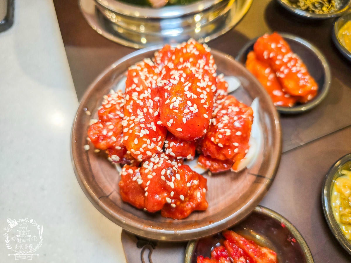高雄[三色三味삼색삼미]台灣首間韓國首爾連鎖釜飯豆腐煲第一品牌在漢神巨蛋！「釜飯KO天才」李旼奎領軍 傳承與創新的正統釜飯魅力